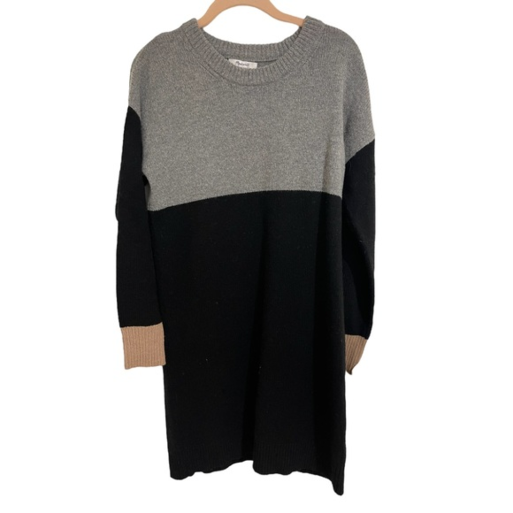 EUC Madewell‎ color block sweater dress. Size small.